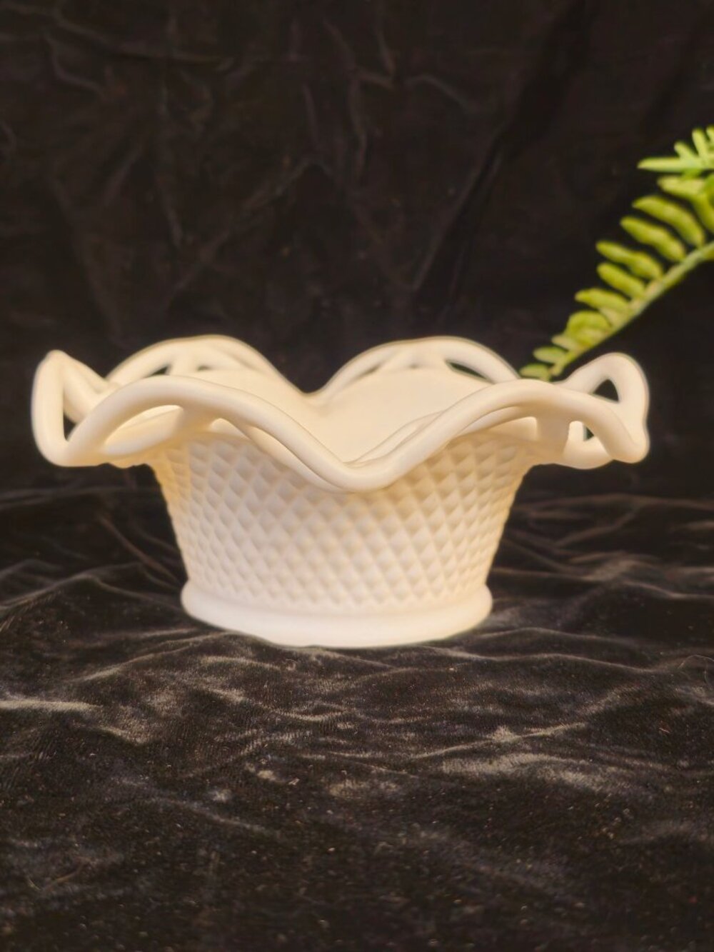 White Milk Glass Woven Diamond Pattern Bowl With Scalloped Rim 6" Diameter 3.5"
